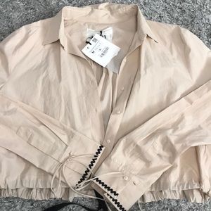 CROP TOP BUTTON UP TOP